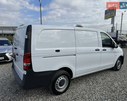 Белый Мерседес Вито, объемом двигателя 1.75 л и пробегом 46 тыс. км за 21250 $, фото 12 на Automoto.ua