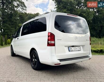 Белый Мерседес Вито, объемом двигателя 2 л и пробегом 250 тыс. км за 31999 $, фото 12 на Automoto.ua