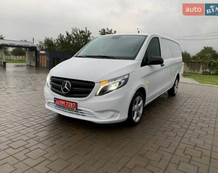 Белый Мерседес Вито, объемом двигателя 1.95 л и пробегом 227 тыс. км за 23900 $, фото 5 на Automoto.ua