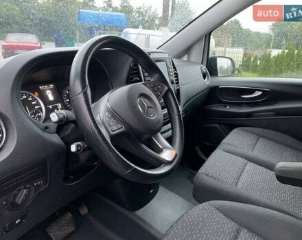 Белый Мерседес Вито, объемом двигателя 1.95 л и пробегом 227 тыс. км за 23900 $, фото 7 на Automoto.ua