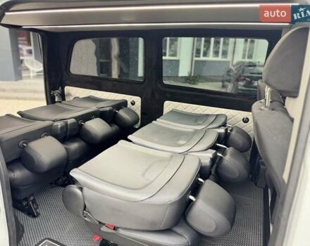 Белый Мерседес Вито, объемом двигателя 2 л и пробегом 250 тыс. км за 31999 $, фото 19 на Automoto.ua