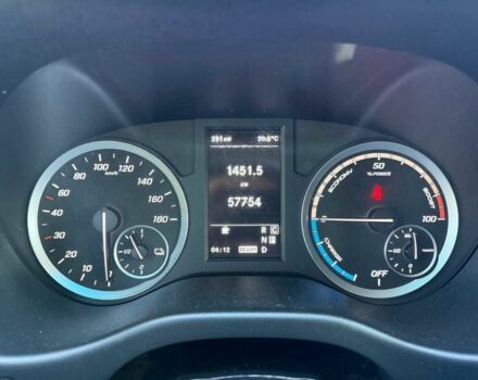 Белый Мерседес Вито, объемом двигателя 0 л и пробегом 58 тыс. км за 30000 $, фото 7 на Automoto.ua