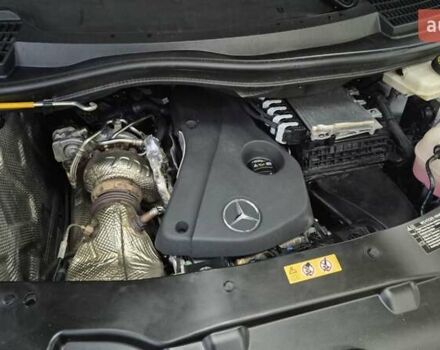 Белый Мерседес Вито, объемом двигателя 0 л и пробегом 186 тыс. км за 31500 $, фото 16 на Automoto.ua