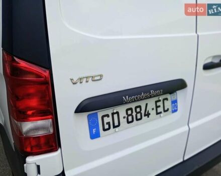 Белый Мерседес Вито, объемом двигателя 2 л и пробегом 225 тыс. км за 23950 $, фото 32 на Automoto.ua
