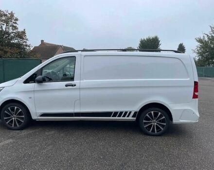 Белый Мерседес Вито, объемом двигателя 2 л и пробегом 24 тыс. км за 13000 $, фото 3 на Automoto.ua