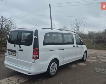 Белый Мерседес Вито, объемом двигателя 2 л и пробегом 310 тыс. км за 30900 $, фото 15 на Automoto.ua