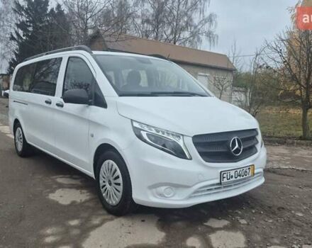 Белый Мерседес Вито, объемом двигателя 2 л и пробегом 310 тыс. км за 30900 $, фото 5 на Automoto.ua