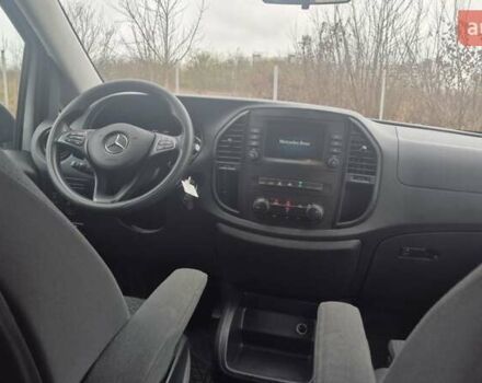 Белый Мерседес Вито, объемом двигателя 2 л и пробегом 310 тыс. км за 30900 $, фото 34 на Automoto.ua