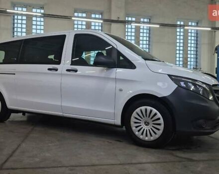 Белый Мерседес Вито, объемом двигателя 0 л и пробегом 186 тыс. км за 31500 $, фото 6 на Automoto.ua