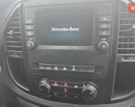 Белый Мерседес Вито, объемом двигателя 2 л и пробегом 310 тыс. км за 30900 $, фото 26 на Automoto.ua