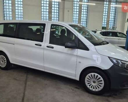 Белый Мерседес Вито, объемом двигателя 0 л и пробегом 186 тыс. км за 31500 $, фото 1 на Automoto.ua