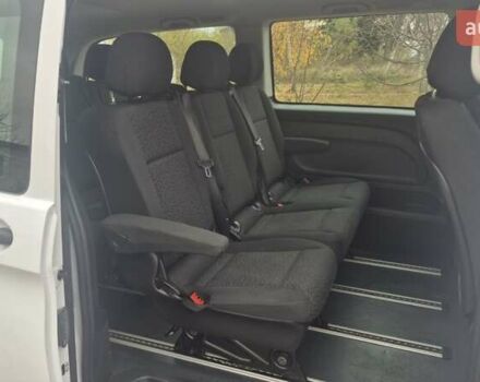 Белый Мерседес Вито, объемом двигателя 2 л и пробегом 310 тыс. км за 30900 $, фото 39 на Automoto.ua