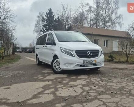 Белый Мерседес Вито, объемом двигателя 2 л и пробегом 310 тыс. км за 30900 $, фото 2 на Automoto.ua
