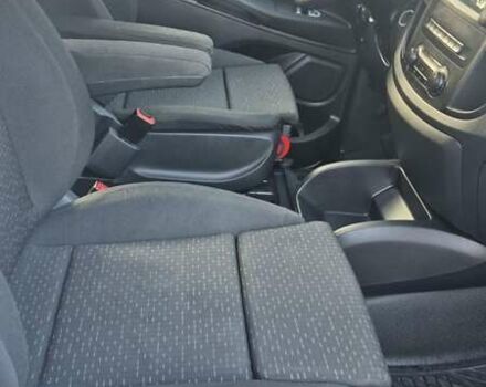 Белый Мерседес Вито, объемом двигателя 0 л и пробегом 186 тыс. км за 31500 $, фото 22 на Automoto.ua