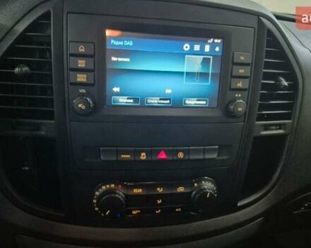 Белый Мерседес Вито, объемом двигателя 0 л и пробегом 186 тыс. км за 31500 $, фото 13 на Automoto.ua