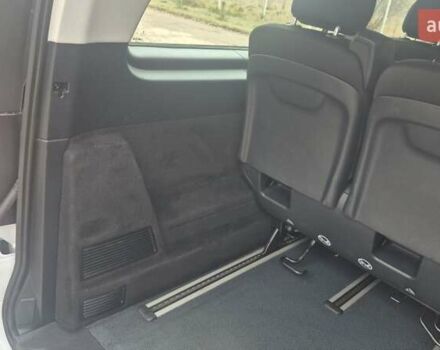 Белый Мерседес Вито, объемом двигателя 2 л и пробегом 310 тыс. км за 30900 $, фото 44 на Automoto.ua