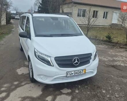 Белый Мерседес Вито, объемом двигателя 2 л и пробегом 310 тыс. км за 30900 $, фото 4 на Automoto.ua