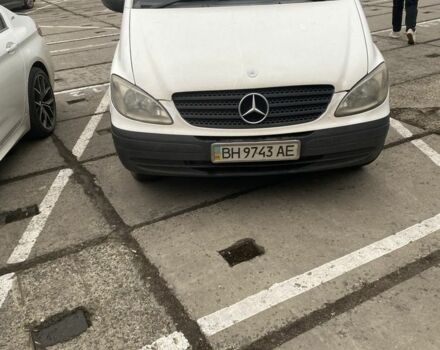 Белый Мерседес Вито, объемом двигателя 2.2 л и пробегом 350 тыс. км за 7300 $, фото 3 на Automoto.ua