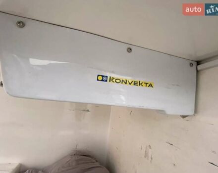 Білий Мерседес Віто, об'ємом двигуна 1.6 л та пробігом 391 тис. км за 10900 $, фото 9 на Automoto.ua