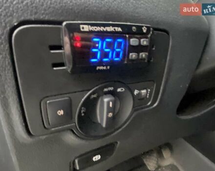 Білий Мерседес Віто, об'ємом двигуна 1.6 л та пробігом 391 тис. км за 10900 $, фото 15 на Automoto.ua