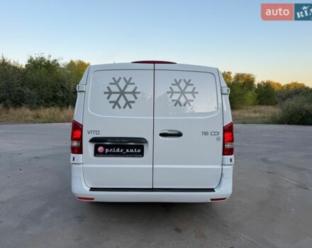 Білий Мерседес Віто, об'ємом двигуна 2.2 л та пробігом 195 тис. км за 22500 $, фото 7 на Automoto.ua