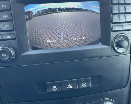 Белый Мерседес Вито, объемом двигателя 2.1 л и пробегом 256 тыс. км за 18900 $, фото 34 на Automoto.ua