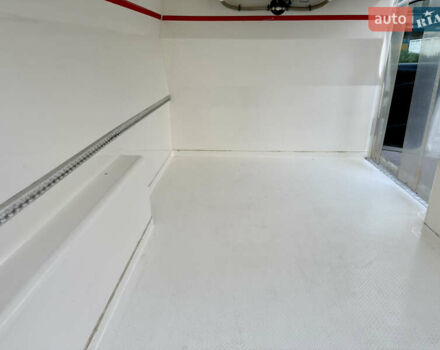 Белый Мерседес Вито, объемом двигателя 2.2 л и пробегом 235 тыс. км за 21800 $, фото 38 на Automoto.ua