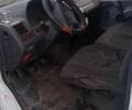 Белый Мерседес Вито, объемом двигателя 2.2 л и пробегом 56 тыс. км за 1500 $, фото 2 на Automoto.ua