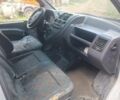 Білий Мерседес Віто, об'ємом двигуна 2.15 л та пробігом 250 тис. км за 1566 $, фото 4 на Automoto.ua