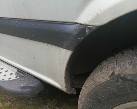 Белый Мерседес Вито, объемом двигателя 2.1 л и пробегом 347 тыс. км за 6200 $, фото 14 на Automoto.ua