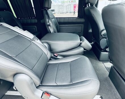 Білий Мерседес Віто, об'ємом двигуна 2.2 л та пробігом 160 тис. км за 29980 $, фото 5 на Automoto.ua