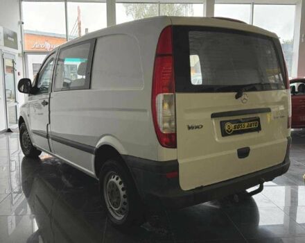 Белый Мерседес Вито, объемом двигателя 2.2 л и пробегом 269 тыс. км за 7500 $, фото 4 на Automoto.ua