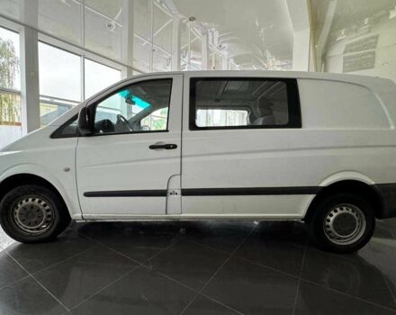 Белый Мерседес Вито, объемом двигателя 2.2 л и пробегом 269 тыс. км за 7500 $, фото 3 на Automoto.ua