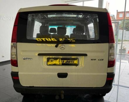 Белый Мерседес Вито, объемом двигателя 2.2 л и пробегом 269 тыс. км за 7500 $, фото 5 на Automoto.ua