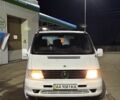 Белый Мерседес Вито, объемом двигателя 22 л и пробегом 300 тыс. км за 3499 $, фото 1 на Automoto.ua