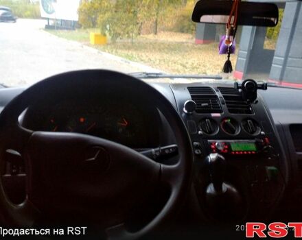 Мерседес Віто 1998 у Кропивницькому (Кіровограді) на Automoto.ua Білий Мерседес Віто, об'ємом двигуна 2.3 л та пробігом 600 тис. км за 5000 $, фото 7 на Automoto.ua
