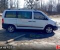 Белый Мерседес Вито, объемом двигателя 22 л и пробегом 517 тыс. км за 5000 $, фото 1 на Automoto.ua