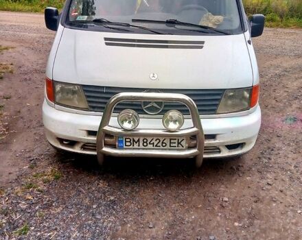 Белый Мерседес Вито, объемом двигателя 2.2 л и пробегом 399 тыс. км за 5000 $, фото 1 на Automoto.ua