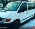 Білий Мерседес Віто, об'ємом двигуна 2.3 л та пробігом 355 тис. км за 3600 $, фото 1 на Automoto.ua
