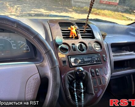 Мерседес Вито 2001 в Ширяеве на Automoto.ua Белый Мерседес Вито, объемом двигателя 2.2 л и пробегом 400 тыс. км за 3800 $, фото 9 на Automoto.ua