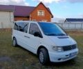 Белый Мерседес Вито, объемом двигателя 2.2 л и пробегом 380 тыс. км за 3800 $, фото 1 на Automoto.ua