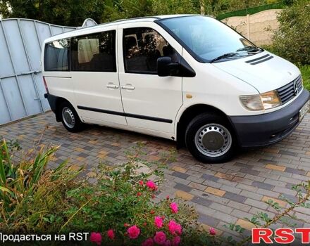 Білий Мерседес Віто, об'ємом двигуна 2.2 л та пробігом 214 тис. км за 4500 $, фото 1 на Automoto.ua