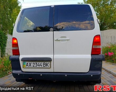 Білий Мерседес Віто, об'ємом двигуна 2.2 л та пробігом 214 тис. км за 4500 $, фото 3 на Automoto.ua