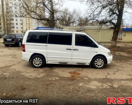 Білий Мерседес Віто, об'ємом двигуна 2.1 л та пробігом 430 тис. км за 5000 $, фото 3 на Automoto.ua