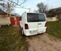 Белый Мерседес Вито, объемом двигателя 2.1 л и пробегом 420 тыс. км за 5000 $, фото 7 на Automoto.ua