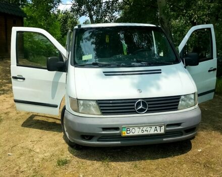 Белый Мерседес Вито, объемом двигателя 2.1 л и пробегом 69 тыс. км за 4200 $, фото 2 на Automoto.ua