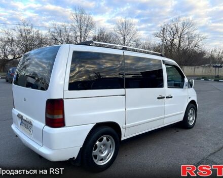 Белый Мерседес Вито, объемом двигателя 2.1 л и пробегом 357 тыс. км за 5500 $, фото 3 на Automoto.ua