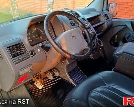 Білий Мерседес Віто, об'ємом двигуна 2.1 л та пробігом 471 тис. км за 5999 $, фото 13 на Automoto.ua