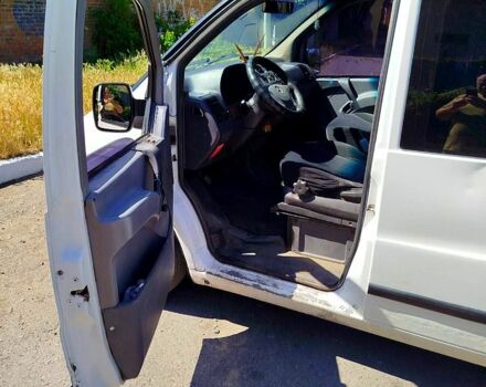 Мерседес Віто 2003 у Ширяеве на Automoto.ua Білий Мерседес Віто, об'ємом двигуна 2.1 л та пробігом 0 тис. км за 3200 $, фото 1 на Automoto.ua