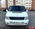 Белый Мерседес Вито, объемом двигателя 2.1 л и пробегом 357 тыс. км за 5500 $, фото 1 на Automoto.ua